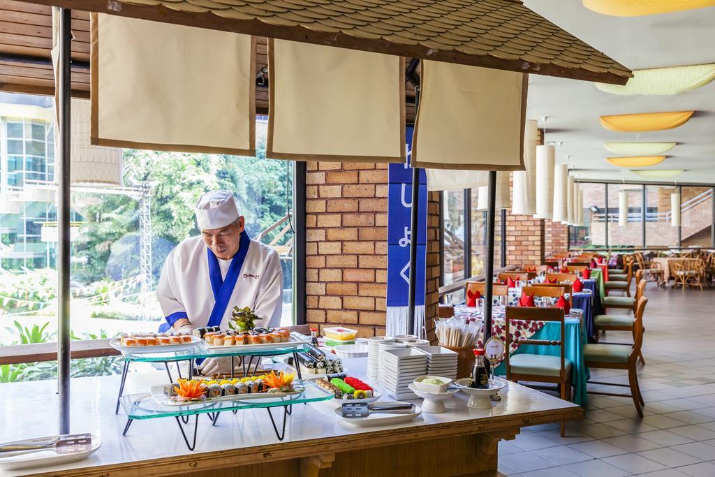 Lotus Pang Suan Kaew Hotel Chiang Mai Ngoại thất bức ảnh